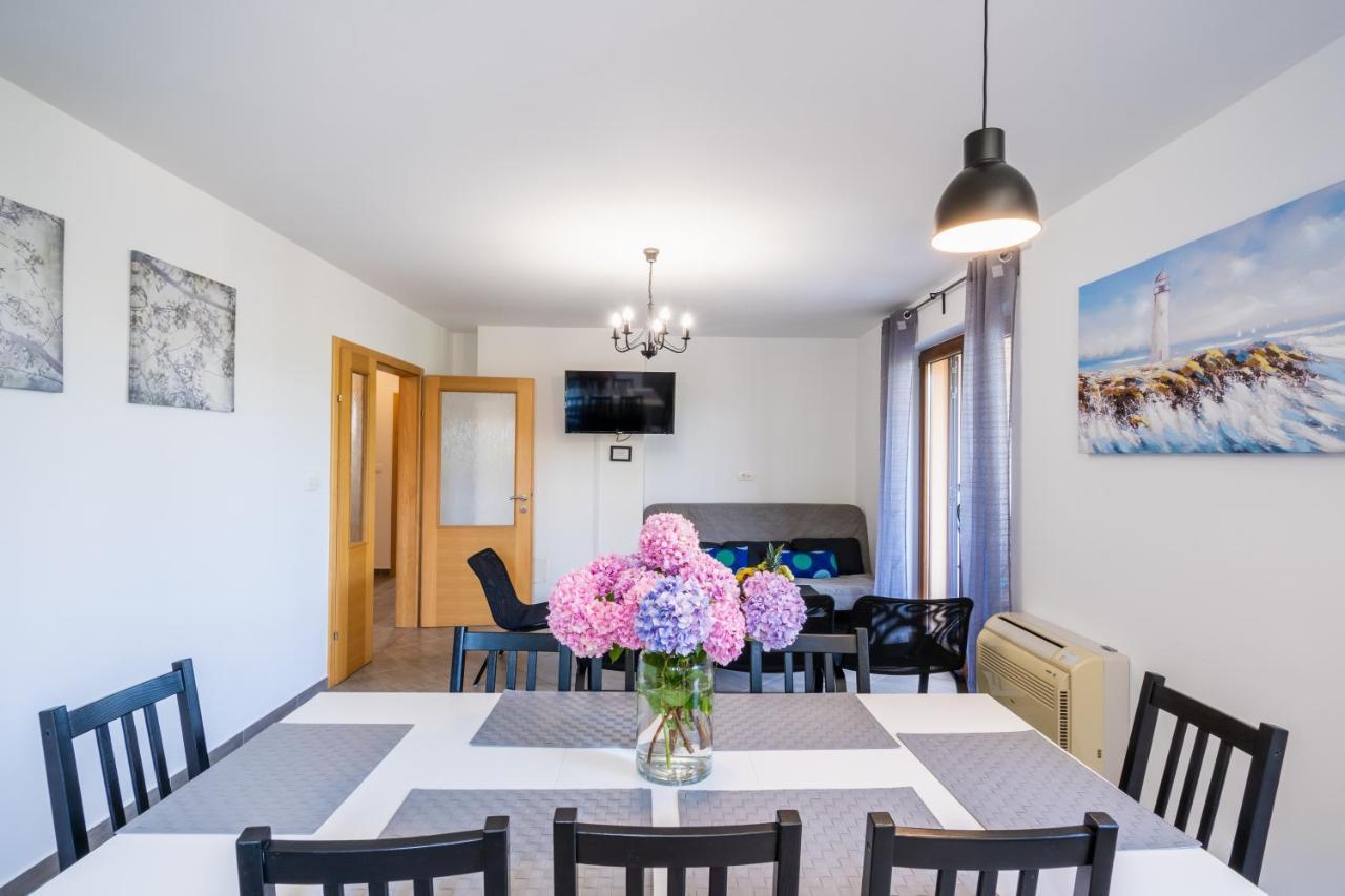 Downtown Apartment Helena Abbázia Kültér fotó